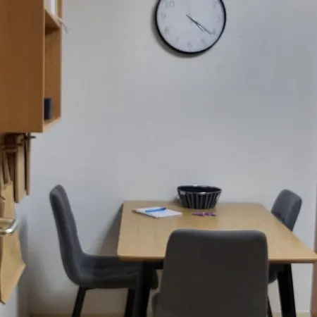 - Schlatt - 1 Zimmer-kueche-bad