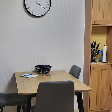 - Schlatt - 1 Zimmer-kueche-bad Διαμέρισμα